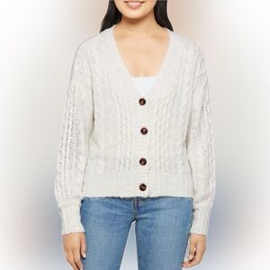 WYNTER Jayella V Neck Cropped Cardigan in Off White  - Size Medium